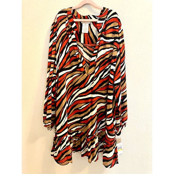 NWT MICHAEL Michael Kors Tunic Cover Up in a tiger print.  Size M - Picture 5 of 9